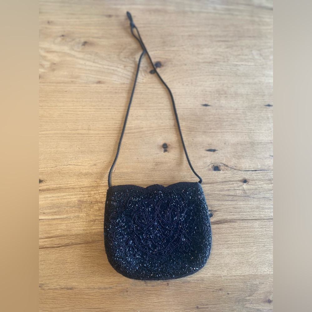 Carla Marchi Black Beaded Shoulder Bag Adjustable Strap Women’s Preloved‎